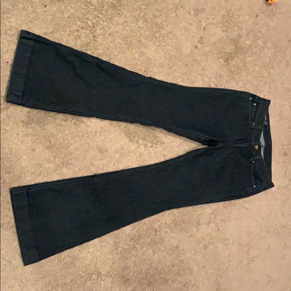 Ann Taylor Modern fit bootcut jeans